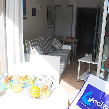 Aparthotel Goelia Arcadius 2*
